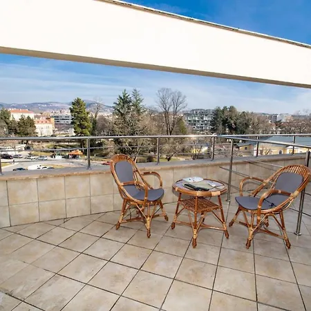 Homestay szállás за гости пентагона *